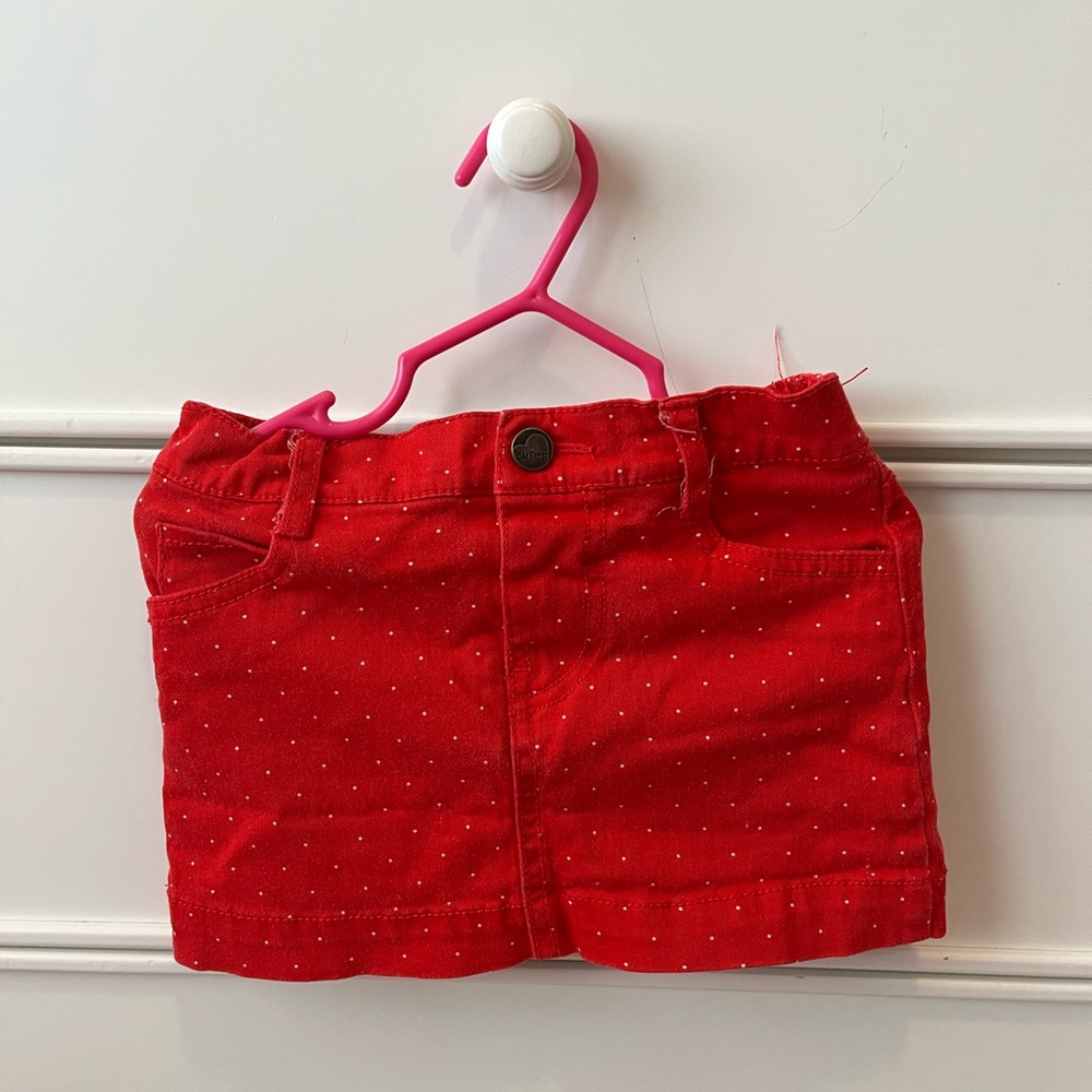 Old Navy Red and White Polka Dot Skirt